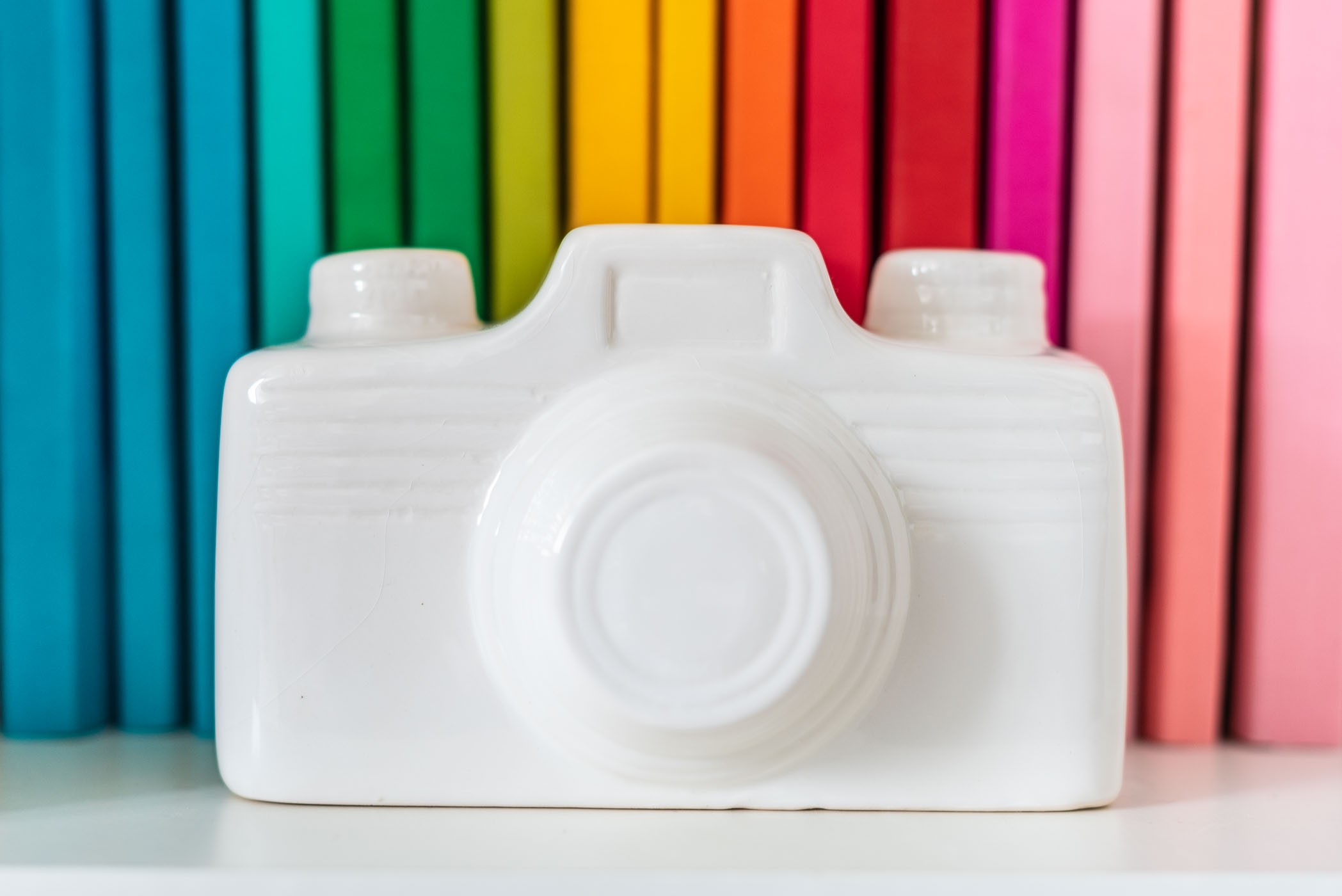 Sparen voor een nieuwe camera? Dat doe je natuurlijk met deze camera-spaarpot!