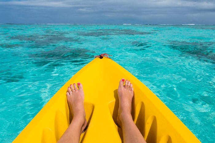 Cliche vakantiefoto's: Kijk mijn voeten hier eens 