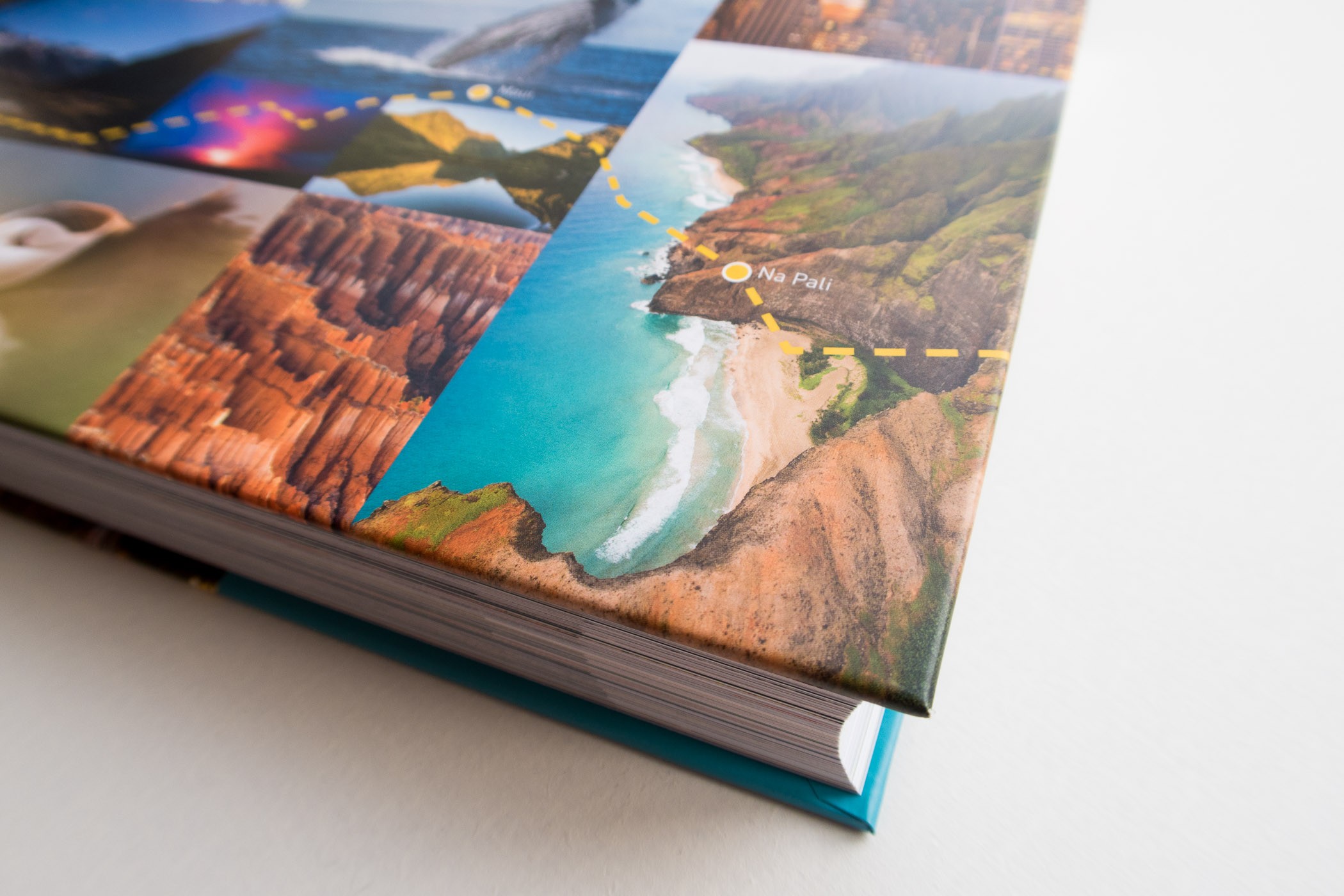 De cover van het boek Reisfotografie. De foto gaat hier nog een hoekje om...