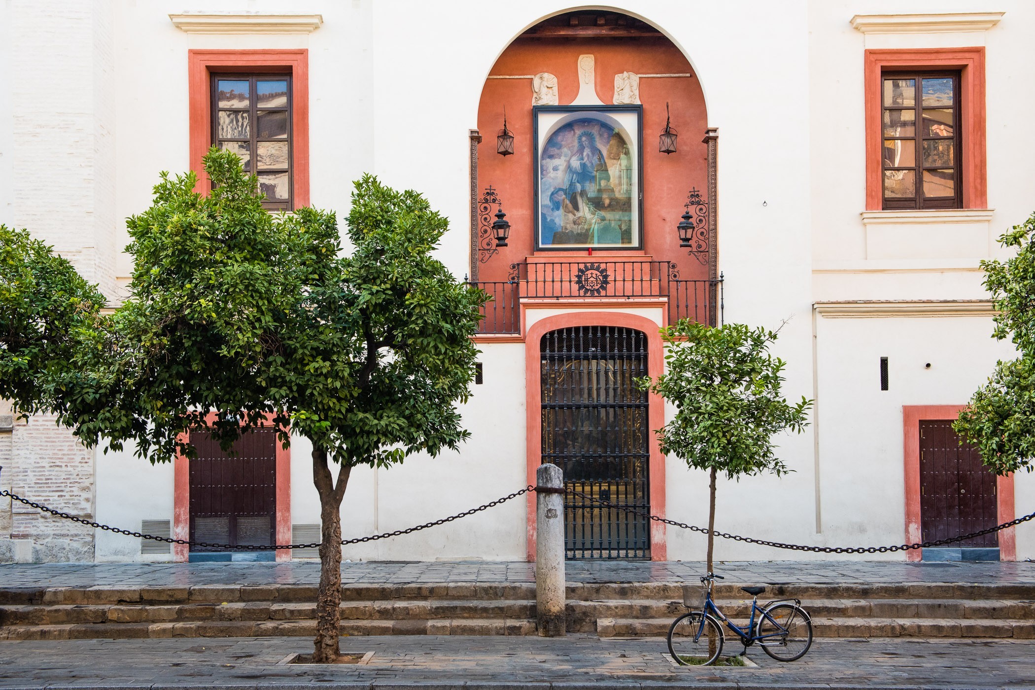 Geparkeerde fiets in Sevilla