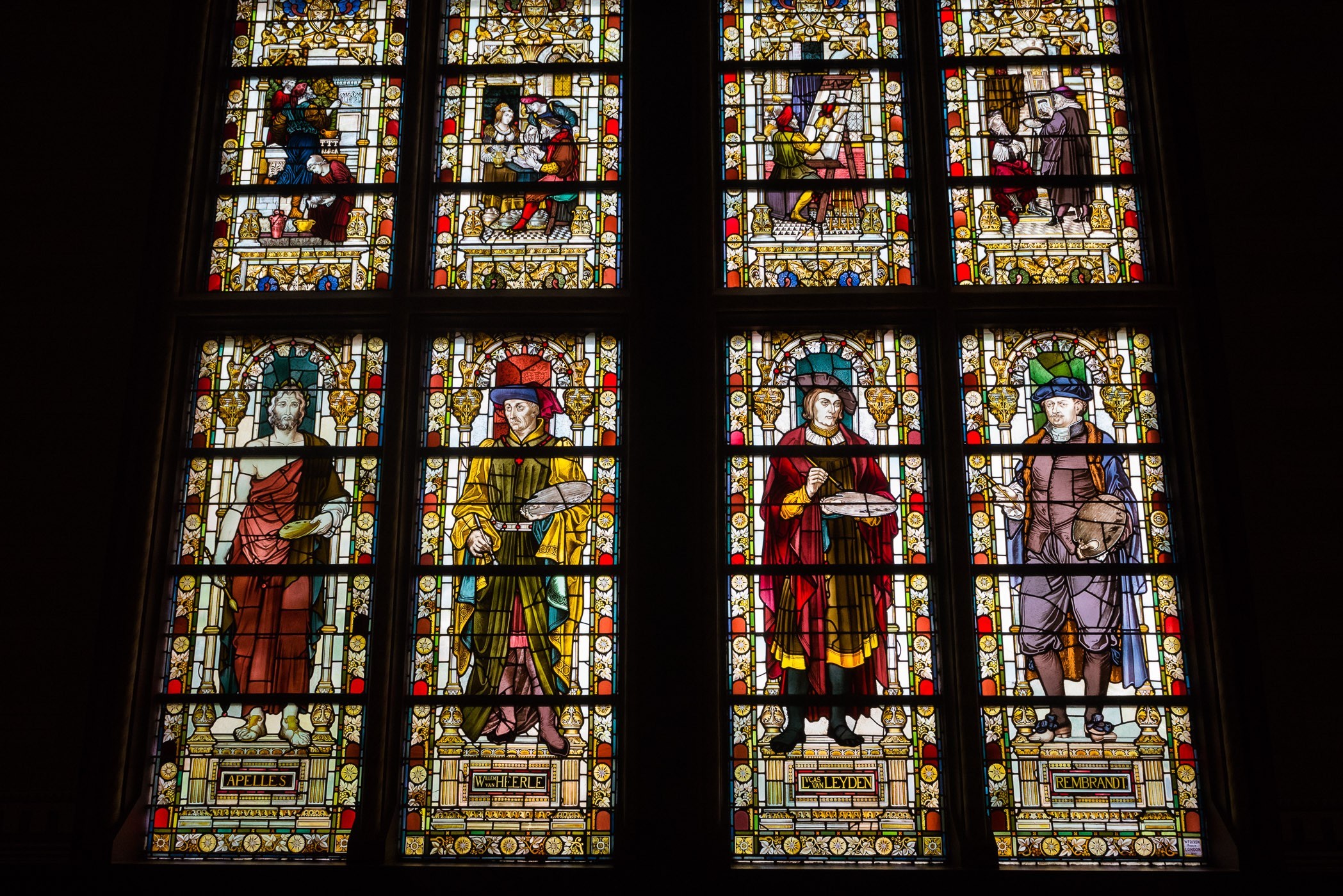 Glas in lood bij het Rijksmuseum in Amsterdam