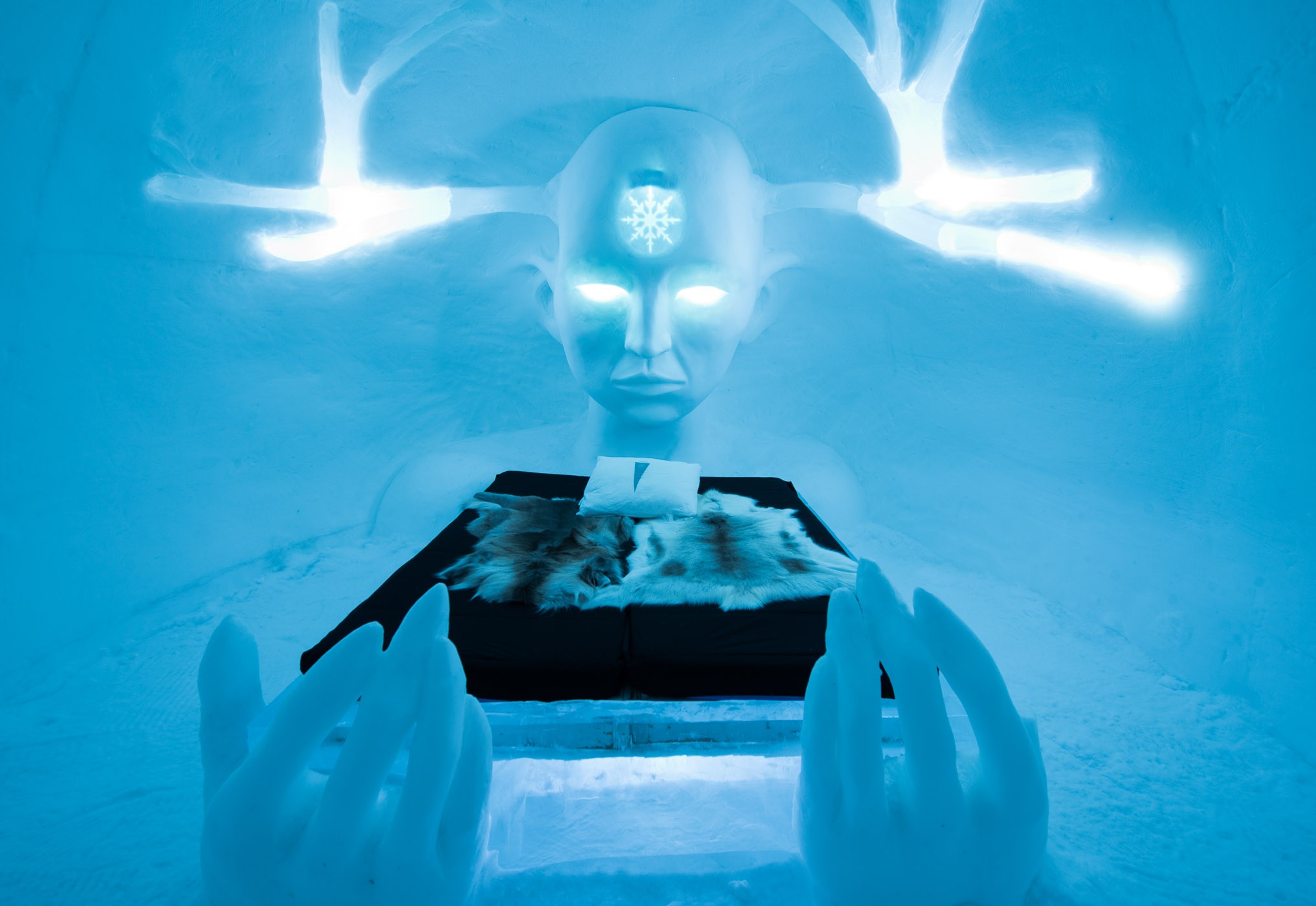 Deze Art Suite in Icehotel 28 vonden we toch behoorlijke creepy. Zou jij hier rustig slapen?