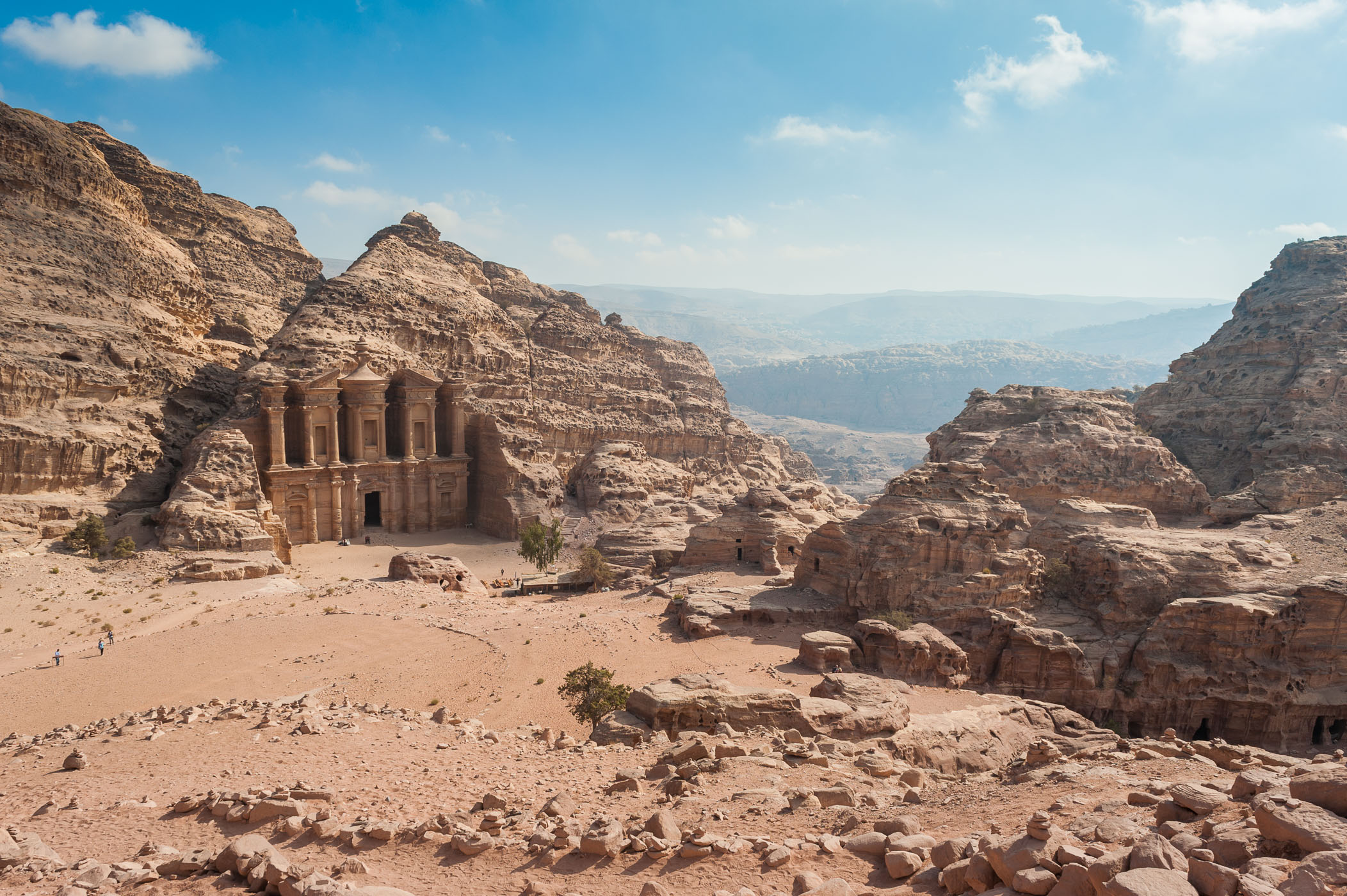 Een andere tempel, waarvoor we een behoorlijke klim moesten maken.