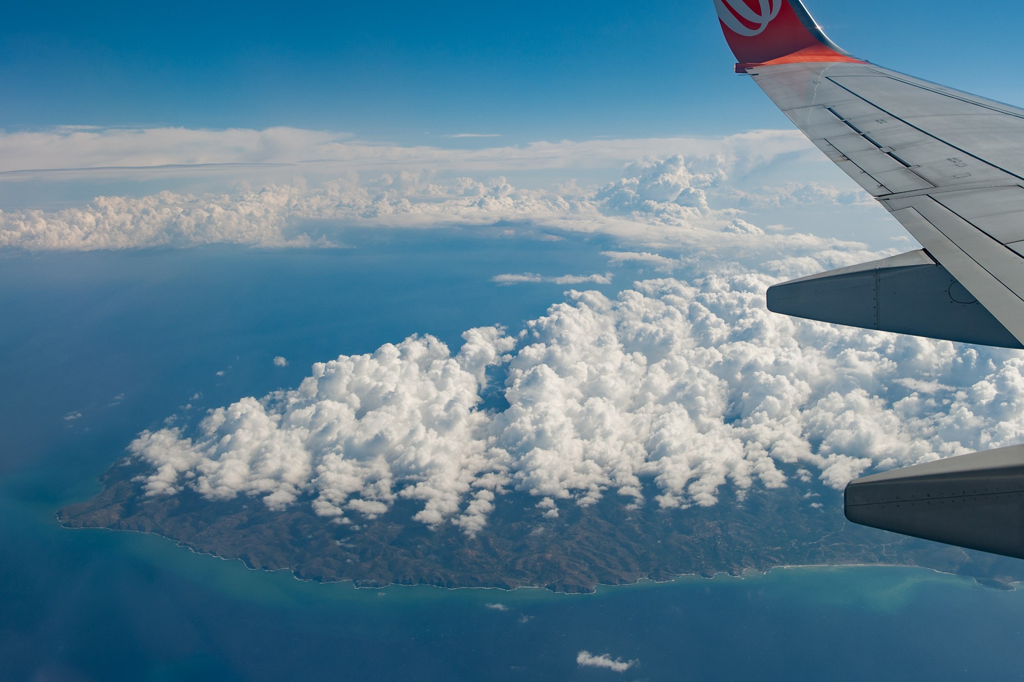 Nevel verwijderen: vanuit het vliegtuig fotograferen