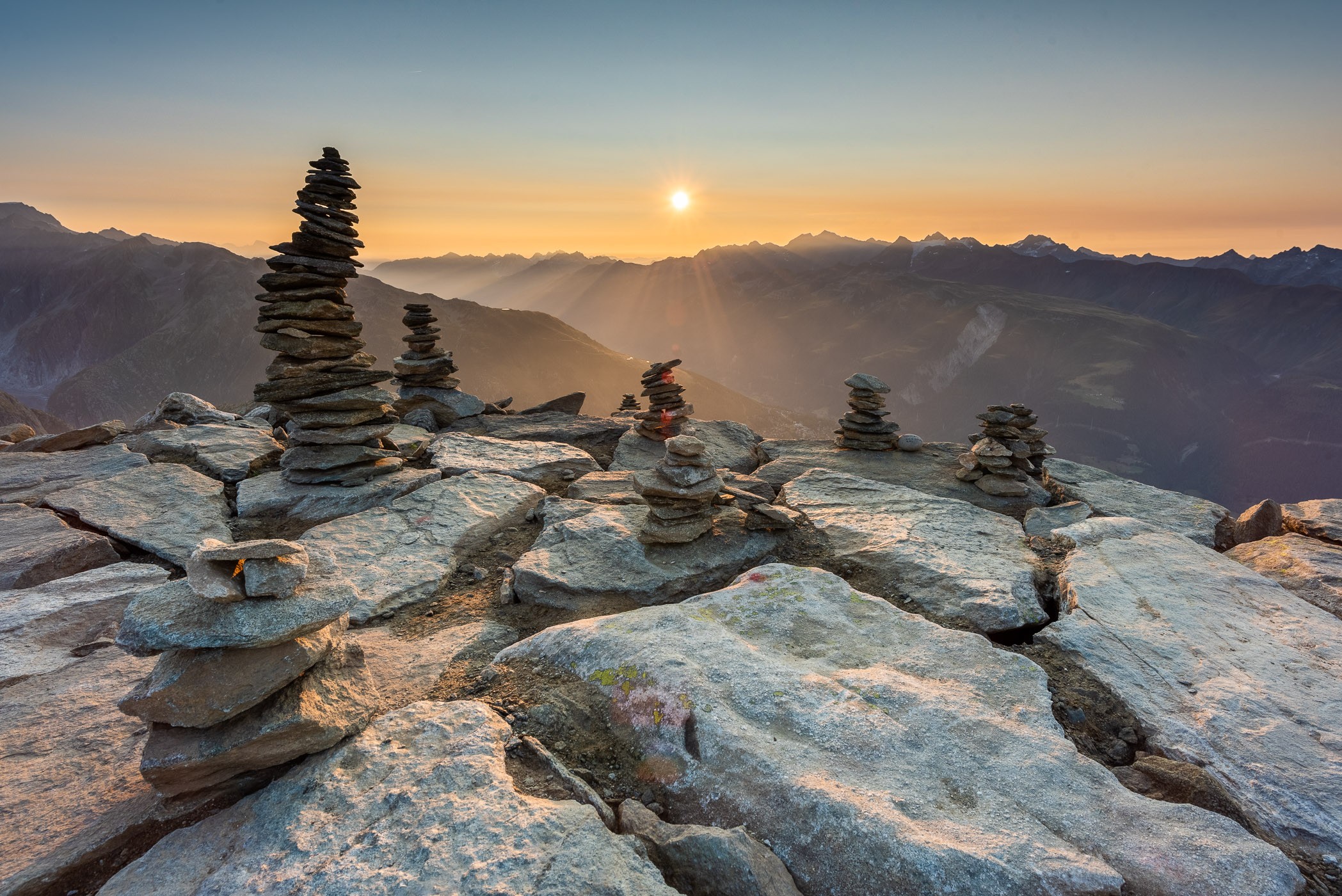 Hier zijn de stenen een mooi element op de voorgrond!