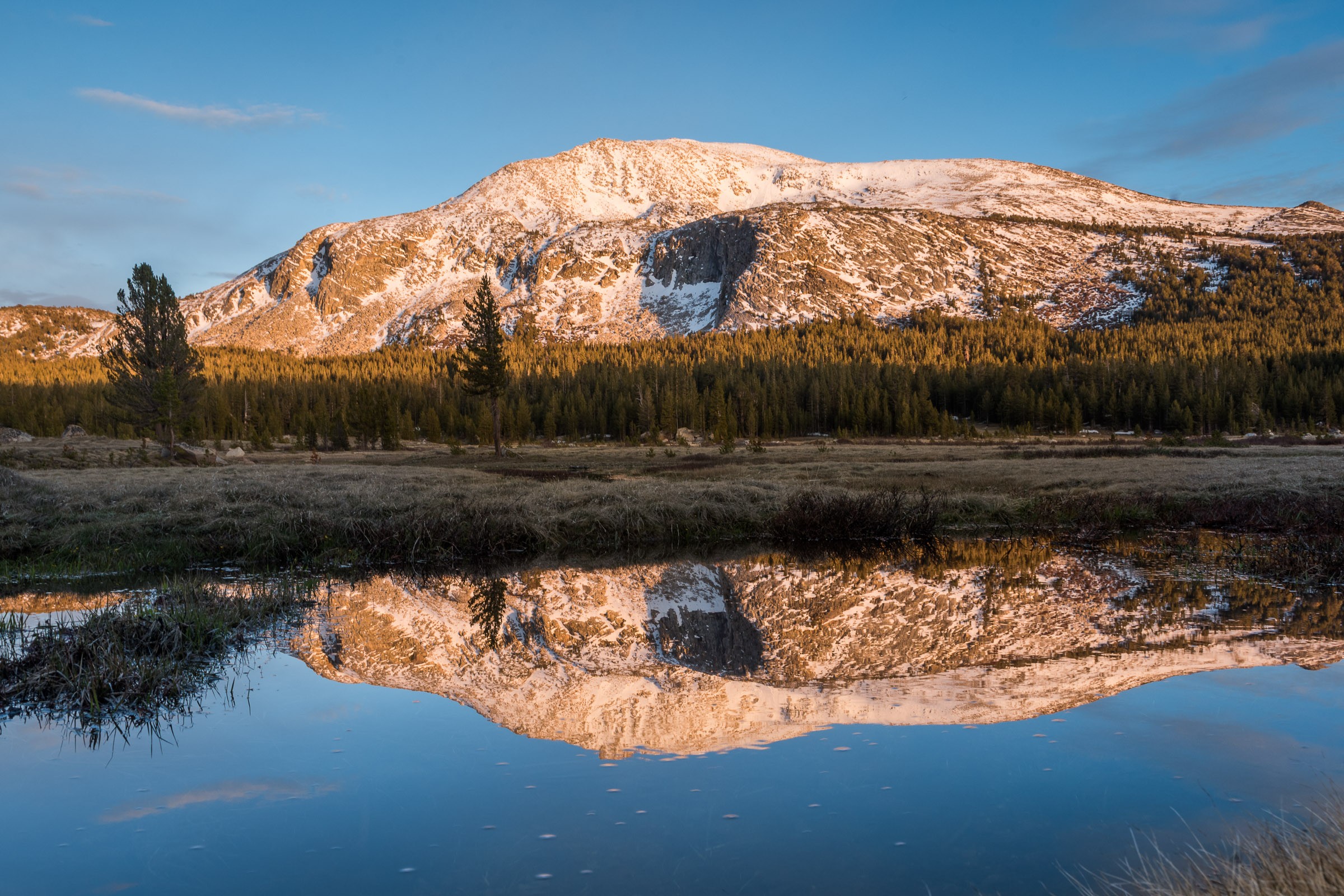 Bij deze landschapsfoto heb je veel scherptediepte. 