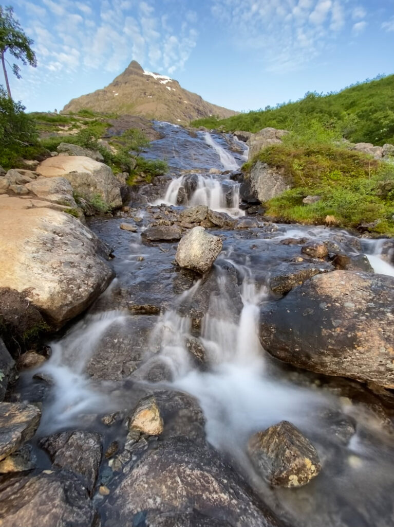 Het eindresultaat: een foto waarbij het effect van de lange sluitertijd is gesimuleerd.