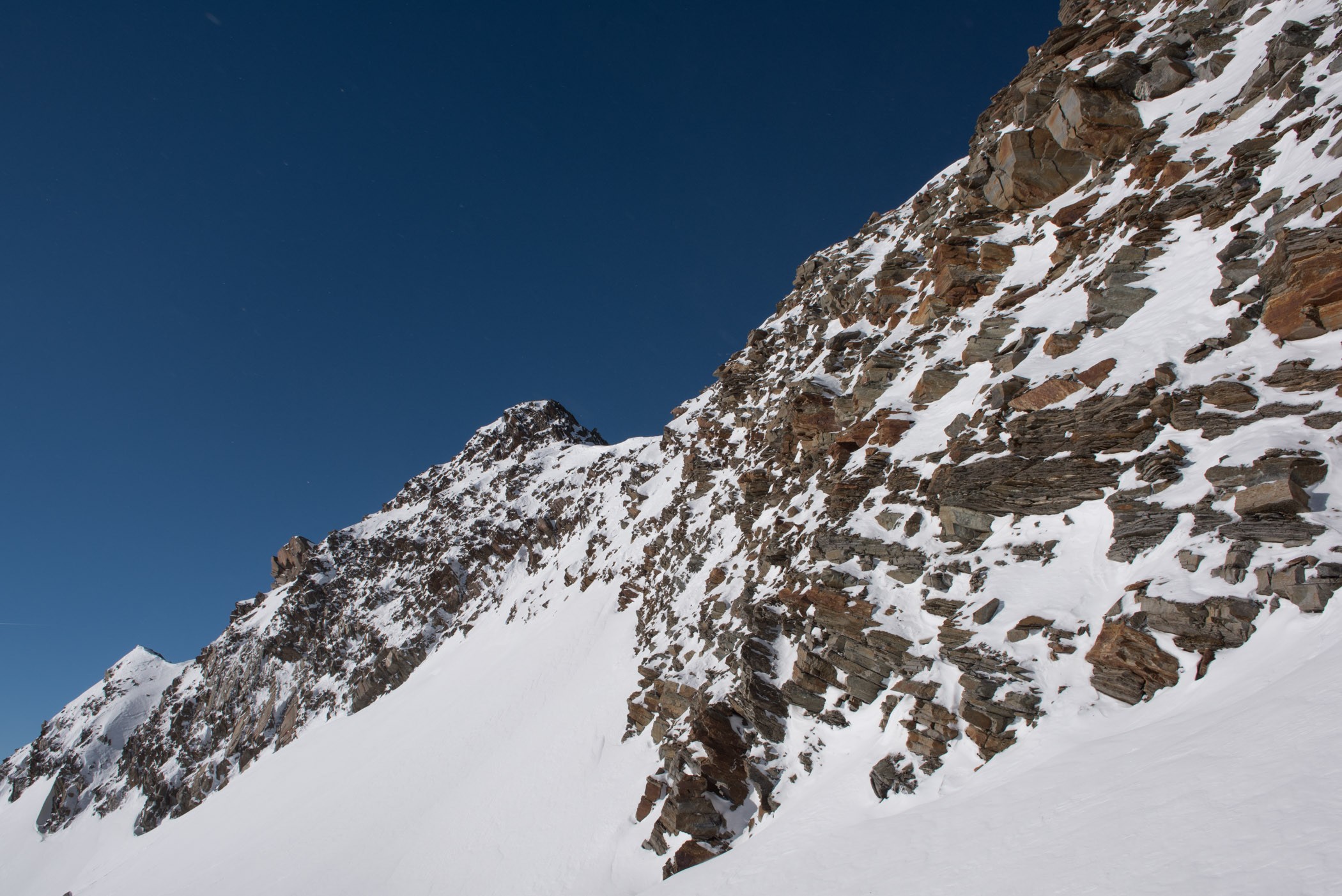 Zonder schaduw is sneeuw overal gewoon wit