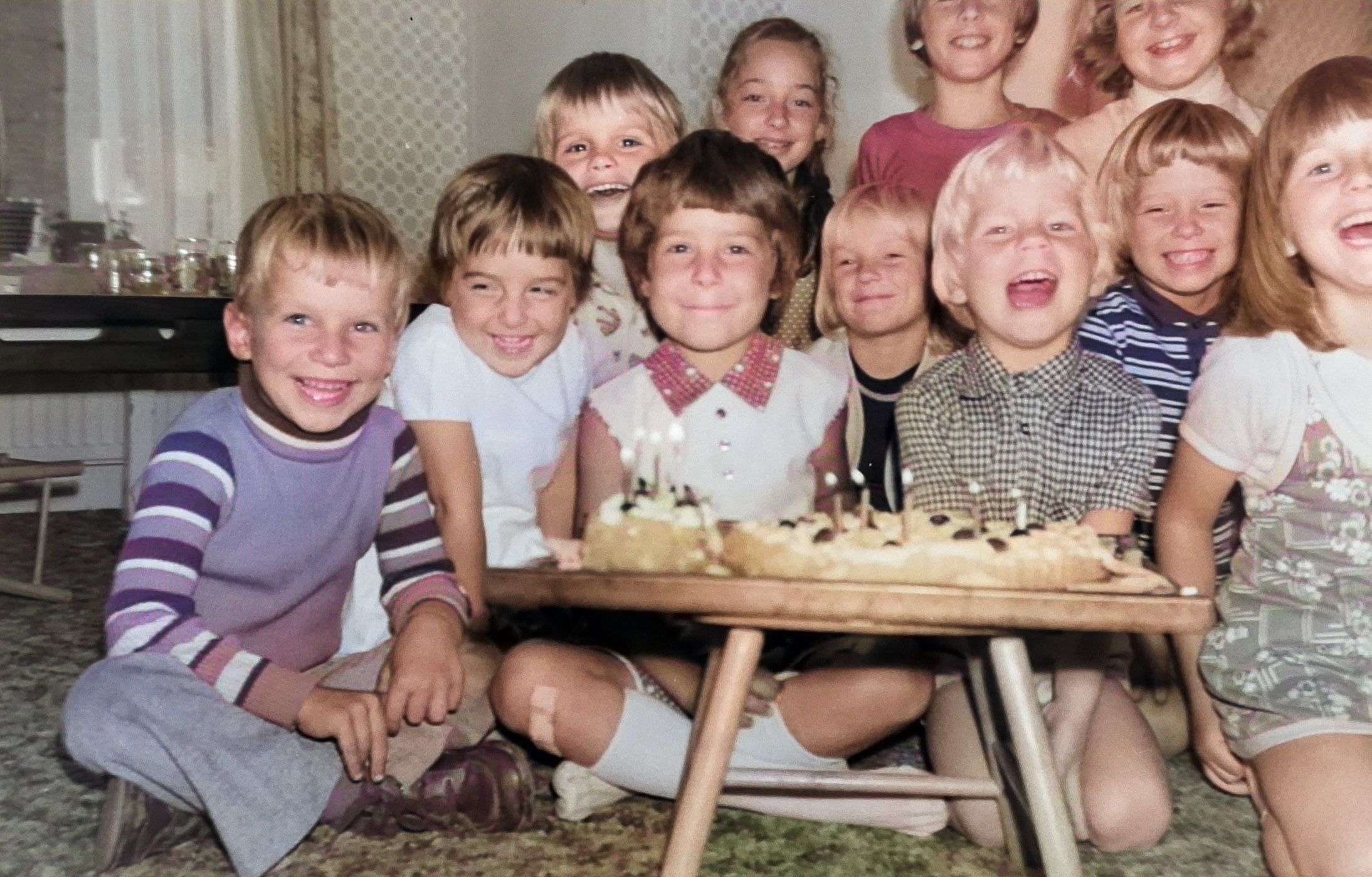 Bij deze foto zijn de kleuren automatisch ingevuld door Photoshop Neural Filter